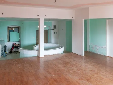 Sale, house, 160m², Herceg Novi, Crna Gora - image 1