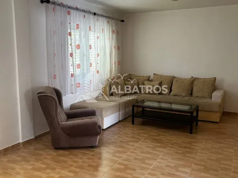 Rent, house, 150m², Polje, Bar - image 2