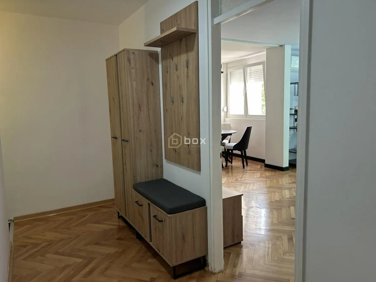 Izdavanje, dvosoban stan, 73m², Medijana, Niš