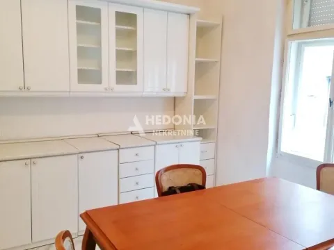 Rent, three bedroom apartment, 80m², Cvetni Trg, Vračar Sve Podlokacije - image 3