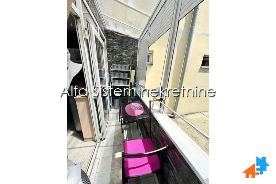 Rent, two bedroom apartment, 50m², Stari Grad, Beograd