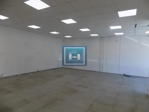 Izdavanje, poslovni prostor, 322m², Paraćin, Srbija - image 2