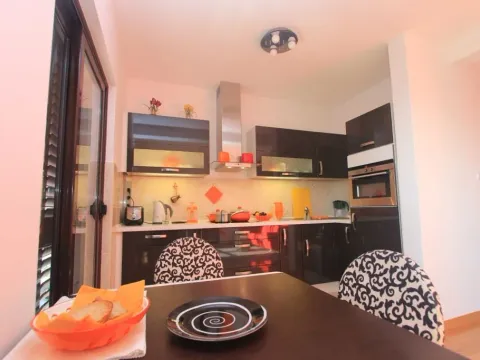 Prodaja, stan, 110m², Rafailovići, Budva - image 14