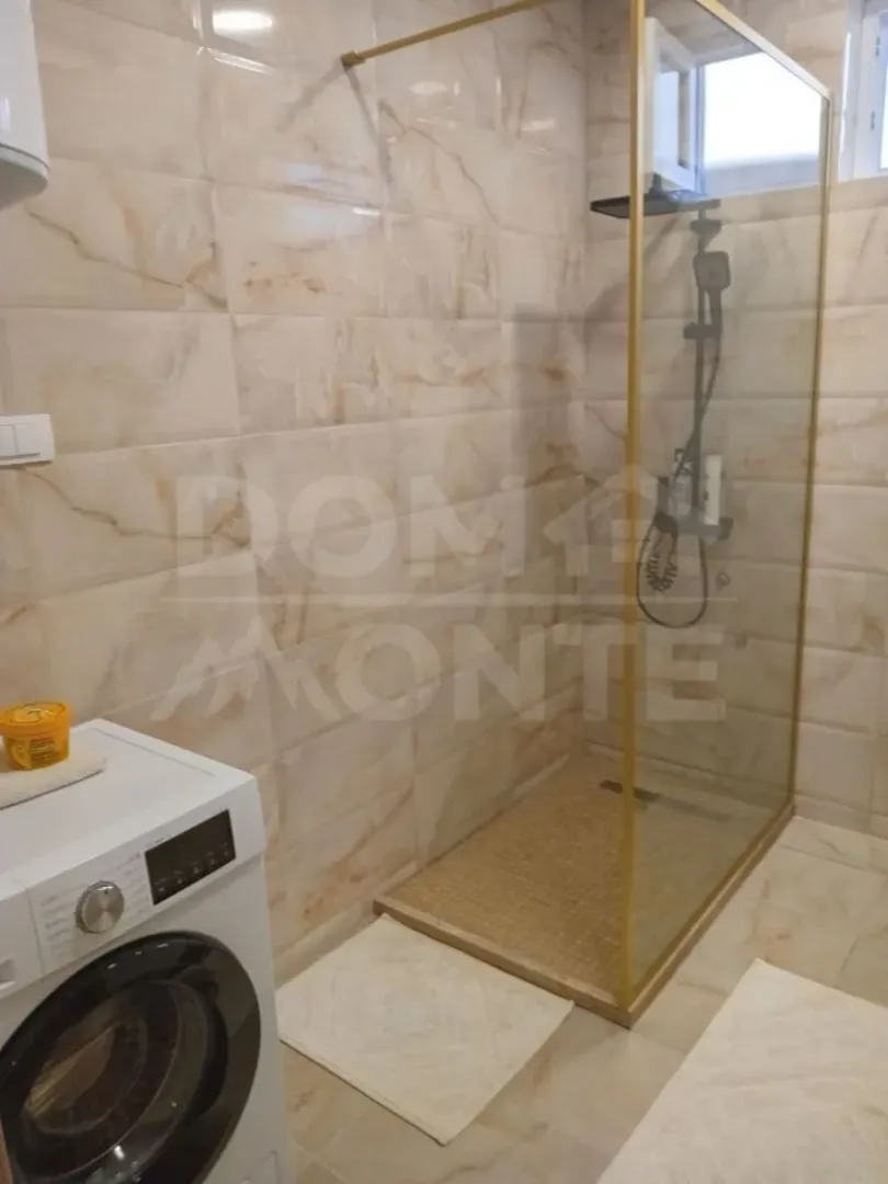 Izdavanje, dvosoban stan, 52m², Marići, Tivat
