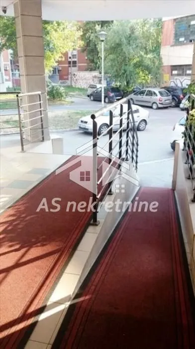Rent, two bedroom apartment, 55m², Retenzija, Beograd