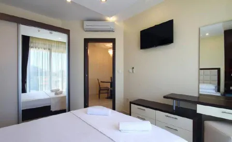 Sale, two bedroom apartment, 80m², Bečići, Budva - image 4