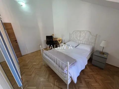 Izdavanje, stan, 300m², Gorica C, Podgorica - image 6