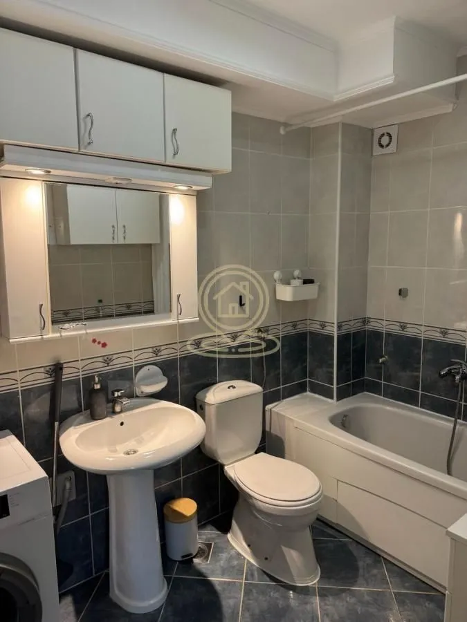 Rent, three bedroom apartment, 65m², Savski Venac, Beograd