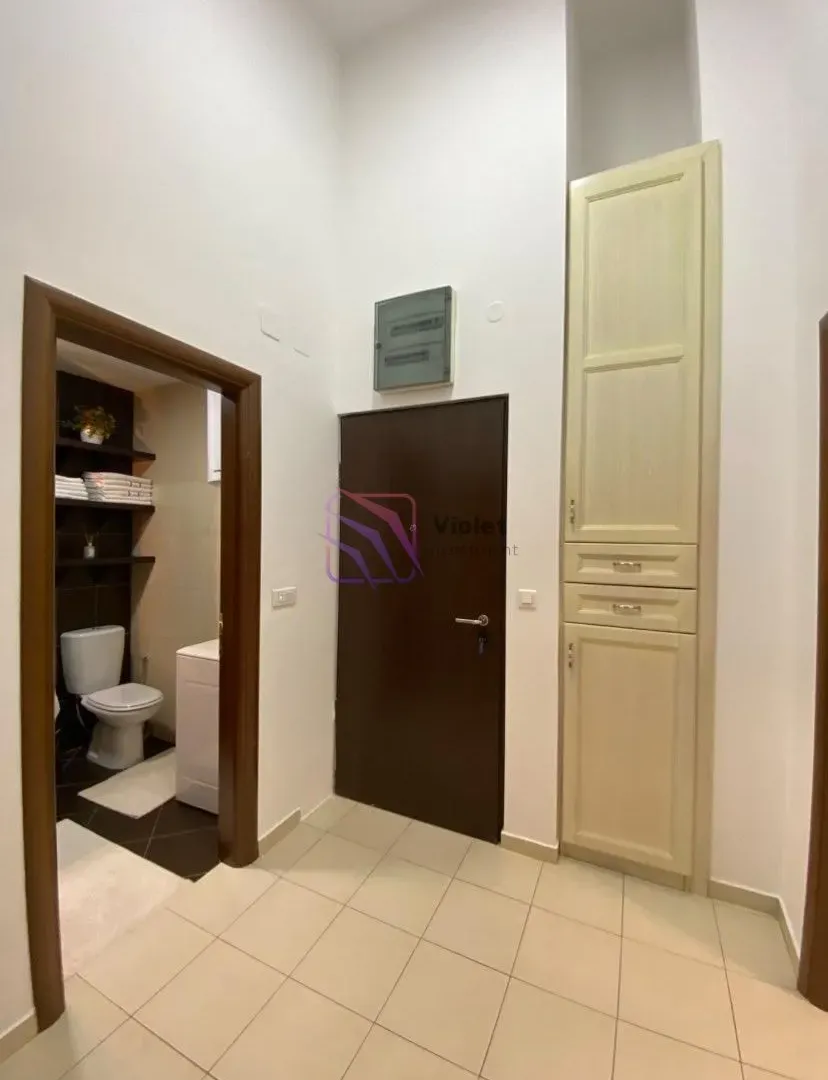 Izdavanje, jednosoban stan, 52m², City Kvart, Podgorica