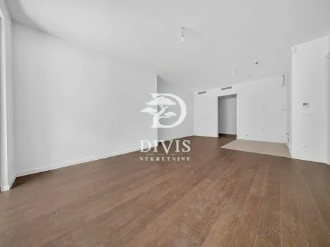 Sale, four bedroom apartment, 132m², Vračar Hram, Vračar Sve Podlokacije - image 4