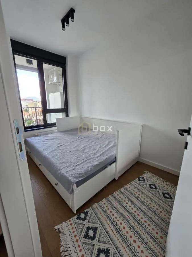 Izdavanje, jednosoban stan, 40m², Medijana, Niš