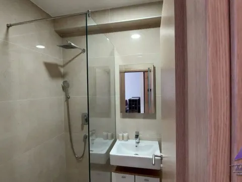 Rent, one bedroom apartment, 35m², Velji Vinogradi, Budva - image 13