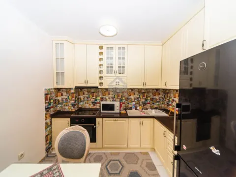 Rent, two bedroom apartment, 68m², Pobrežje, Podgorica - image 5