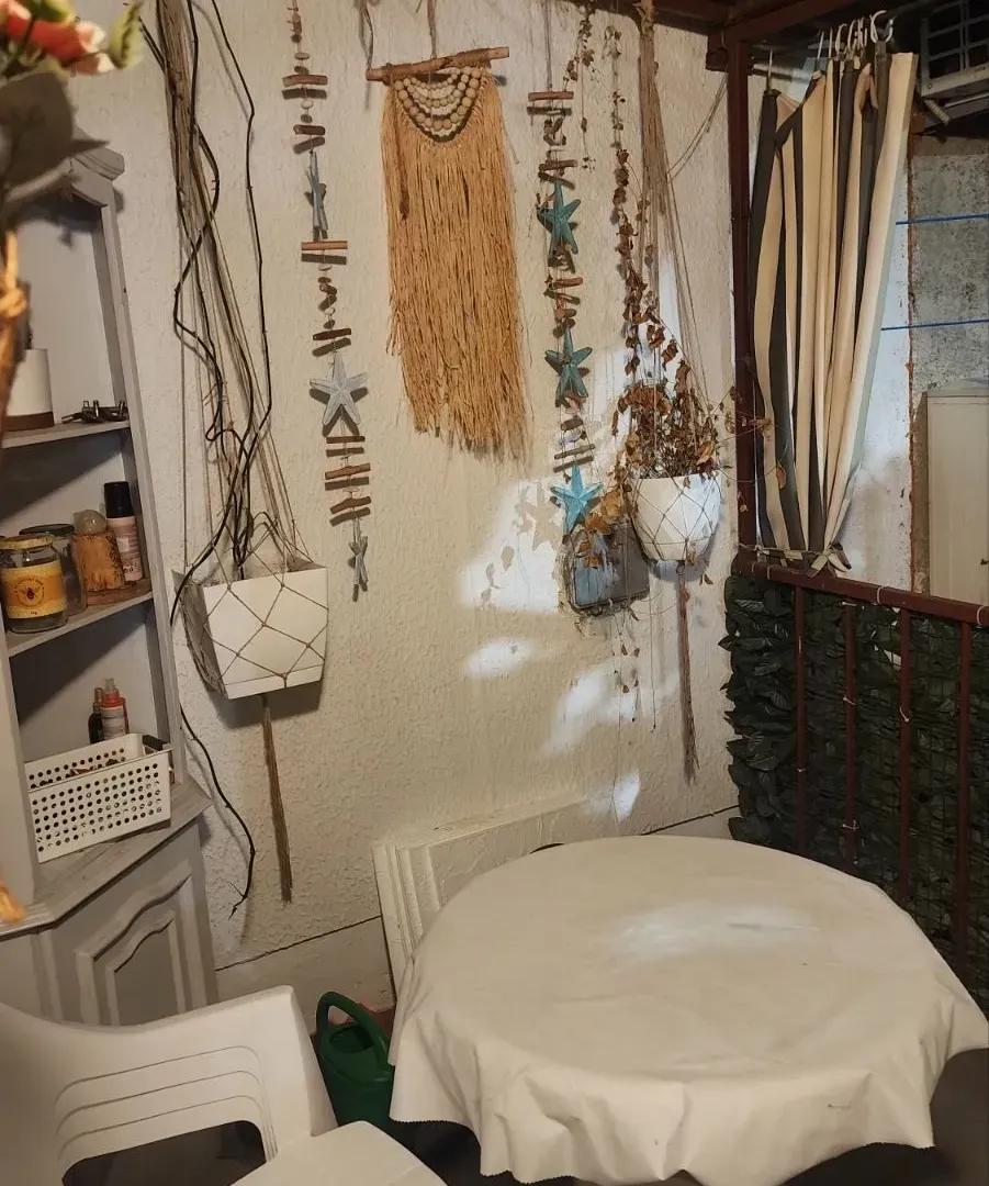 Izdavanje, jednosoban stan, 42m², Dobrota, Kotor
