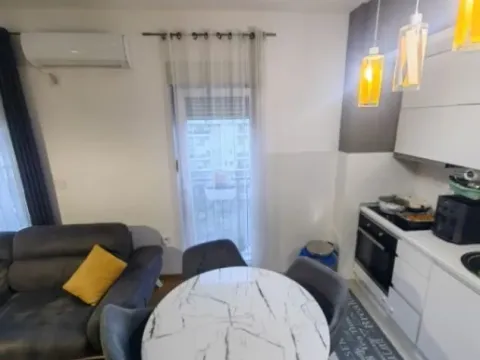 Prodaja, jednosoban stan, 49m², Stari Aerodrom, Podgorica - image 6