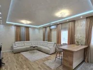 Izdavanje, dvosoban stan, 100m², Stara Varoš, Podgorica - image 3