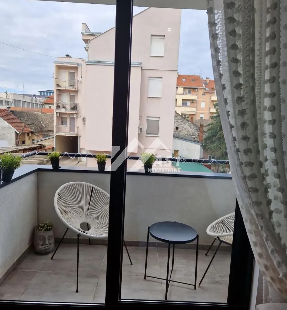 Izdavanje, jednosoban stan, 37m², Novi Sad Sve Podlokacije, Novi Sad