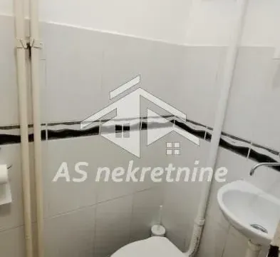 Izdavanje, trosoban stan, 70m², Novi Beograd Sve Podlokacije, Beograd - image 15