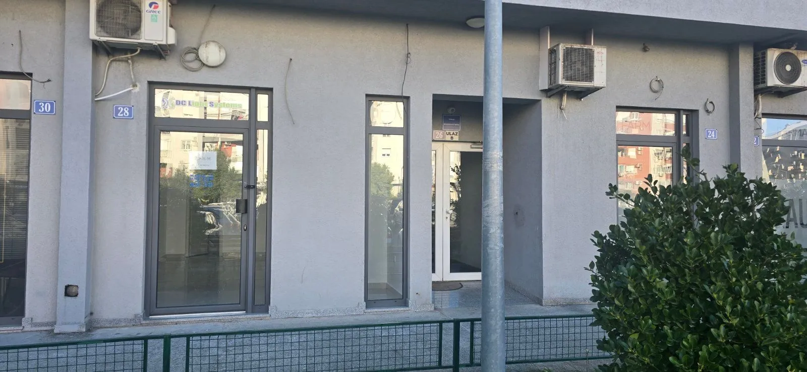 Izdavanje, poslovni prostor, 30m², Stari Aerodrom, Podgorica