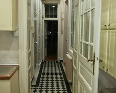 Izdavanje, četvorosoban stan, 163m², Stari Grad, Beograd - image 23