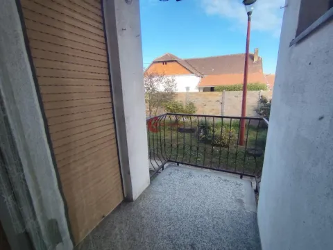 Prodaja, dvosoban stan, 61m², Peščara, Subotica - image 3