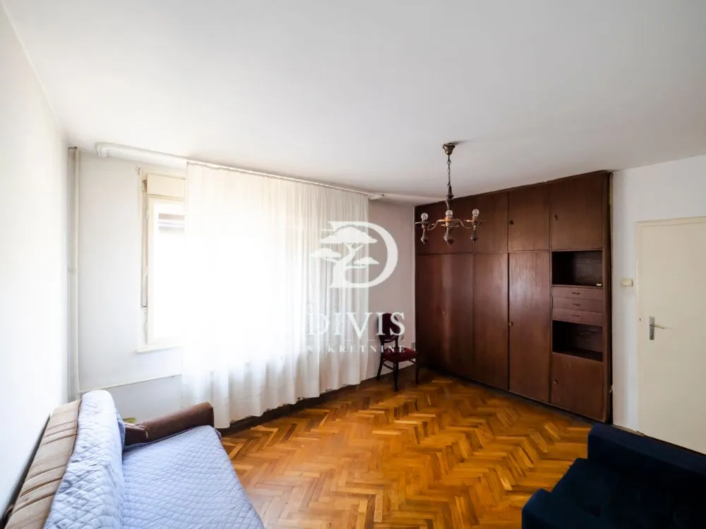 Prodaja, kuća, 103m², Dedinje Sve Podlokacije, Beograd
