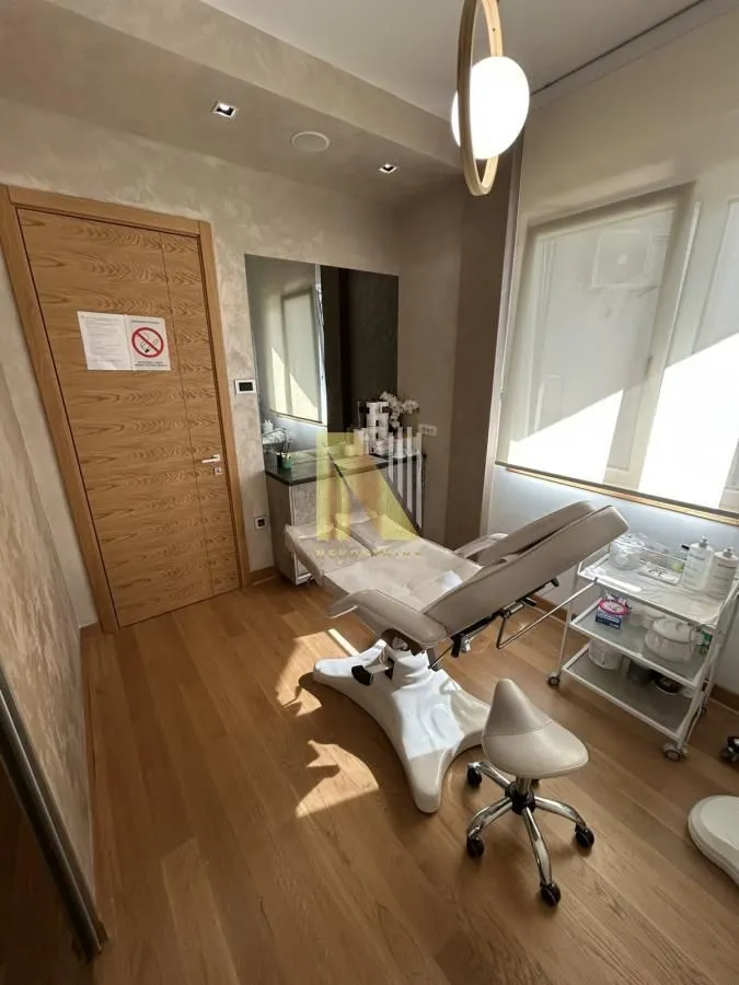 Rent, office space, 40m², Cara Dušana, Novi Sad Sve Podlokacije