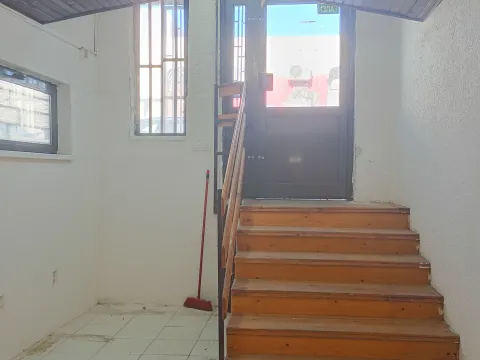 Rent, office space, 44m², Zemun Nova Galenika, Zemun Sve Podlokacije - image 6