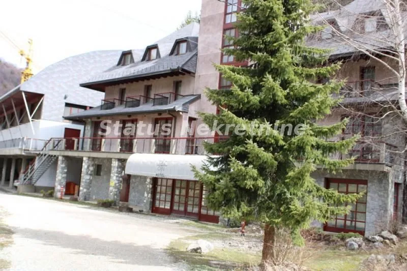 Prodaja, ugostiteljski objekat, 1150m², Kopaonik, Srbija