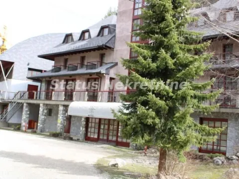 Prodaja, ugostiteljski objekat, 1150m², Kopaonik, Srbija - image 16