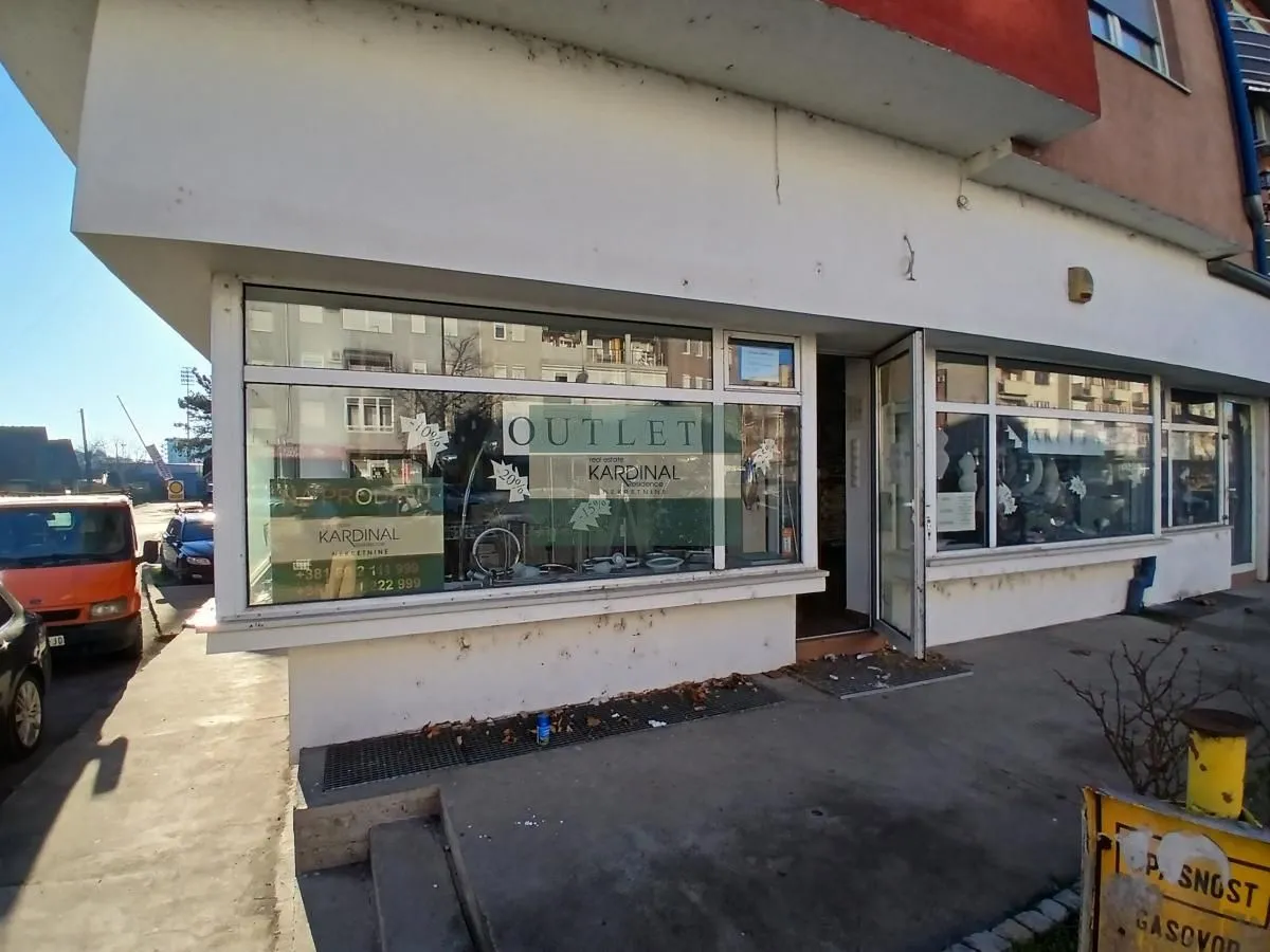 Sale, office space, 117m², Gradski stadion, Jagodina