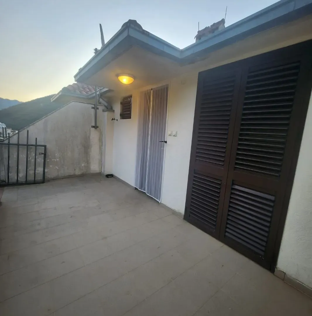 Sale, two bedroom apartment, 58m², Kamenari, Herceg Novi