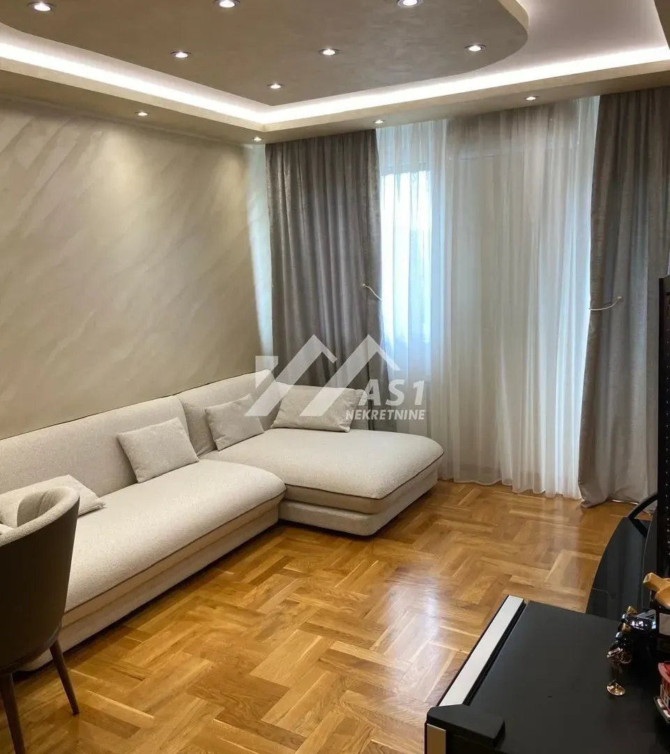 Izdavanje, dvosoban stan, 56m², Telep, Novi Sad Sve Podlokacije