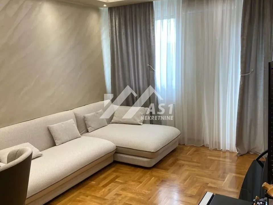 Izdavanje, dvosoban stan, 56m², Telep, Novi Sad Sve Podlokacije