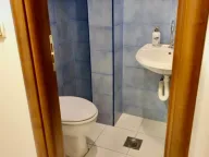 Izdavanje, trosoban stan, 90m², Vezirov Most, Podgorica - image 12