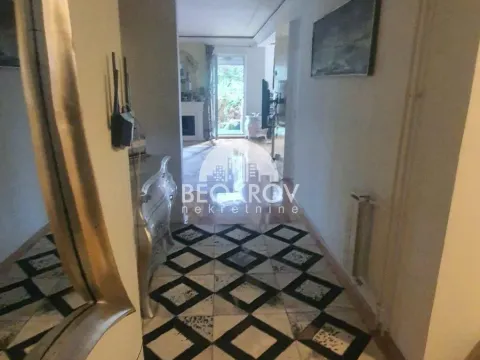 Rent, four bedroom apartment, 150m², Čubura, Beograd - image 16