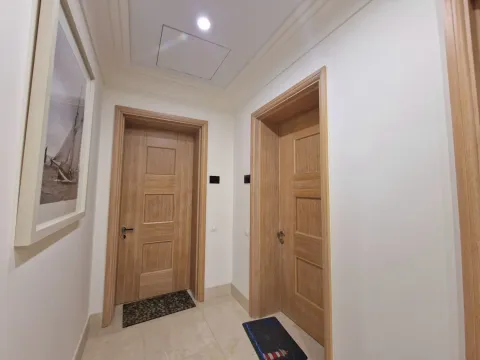 Sale, two bedroom apartment, 152m², Tivat, Crna Gora - image 39