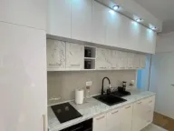 Izdavanje, jednosoban stan, 51m², Tivat, Crna Gora - image 10