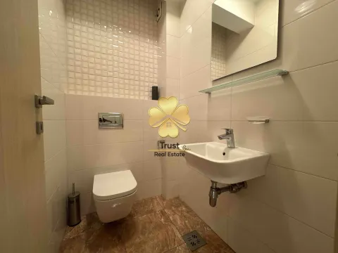 Izdavanje, dvosoban stan, 76m², City Kvart, Podgorica - image 8