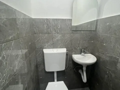 Prodaja, poslovni prostor, 154m², Centar, Jagodina - image 7