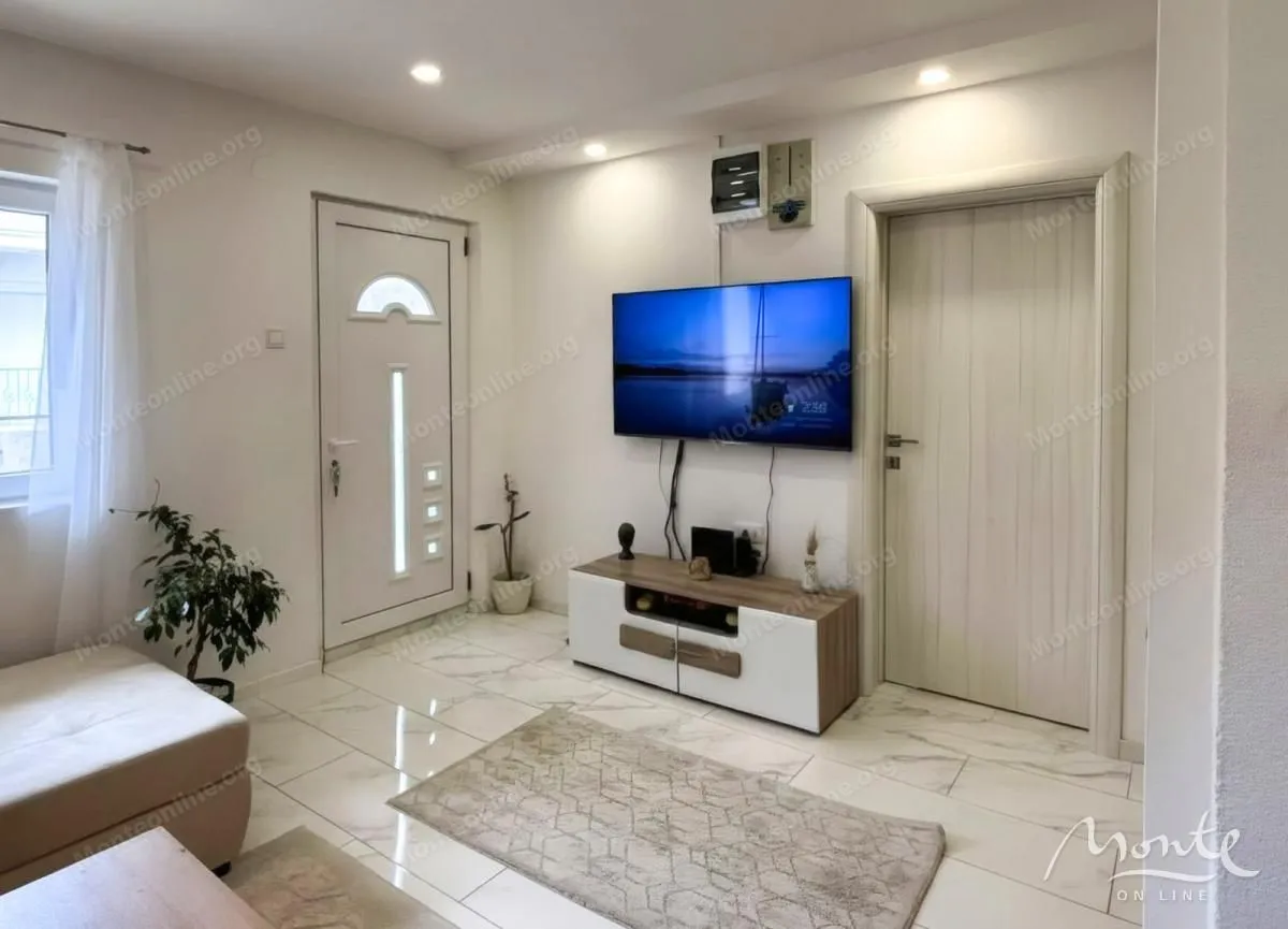 Sale, house, 168m², Dobre Vode, Bar