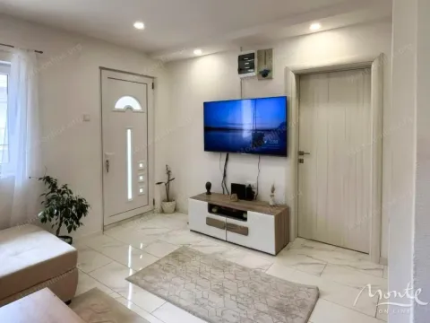 Sale, house, 168m², Dobre Vode, Bar - image 4