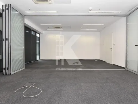 Rent, office space, 59m², Preko Morače, Podgorica - image 6