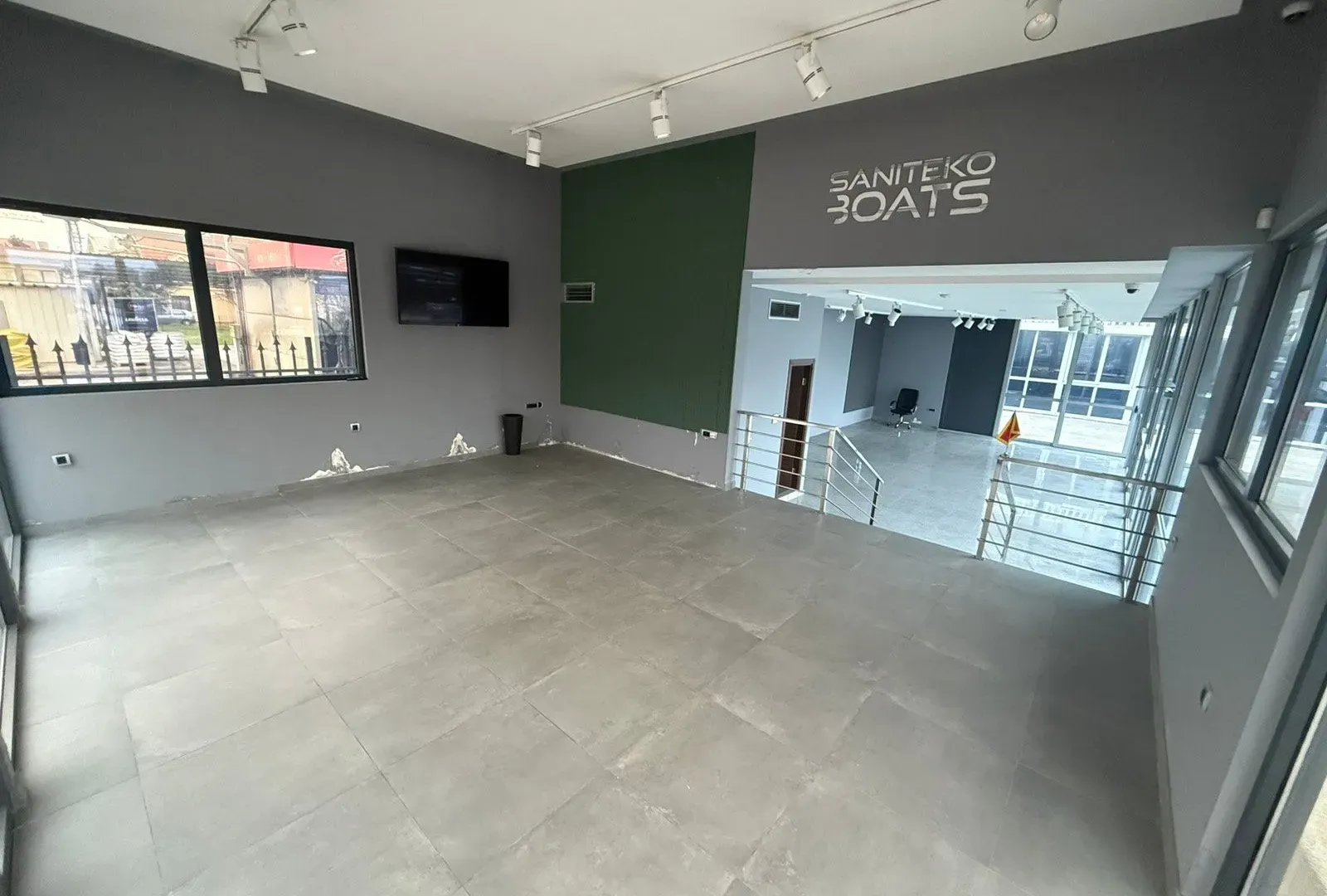 Rent, office space, 120m², Zabjelo, Podgorica