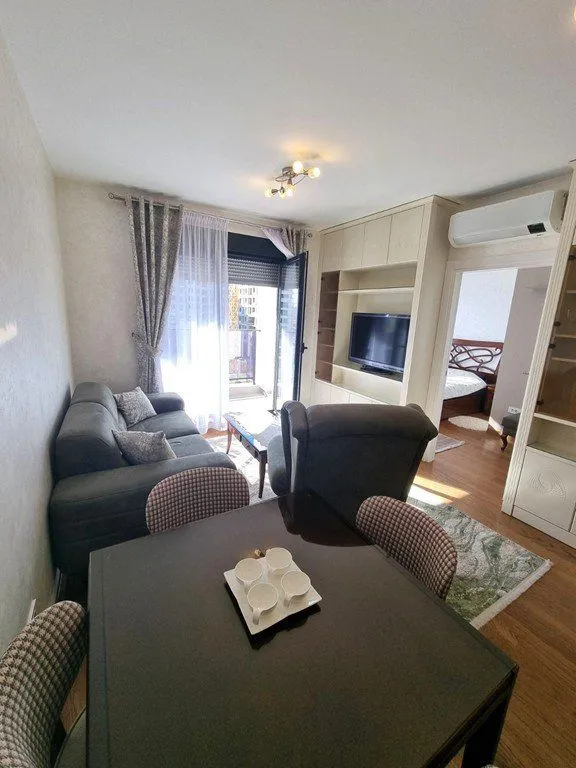 Rent, one bedroom apartment, 46m², Podgorica, Crna Gora