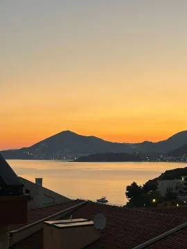 Rent, two bedroom apartment, 61m², Pržno, Budva - image 2