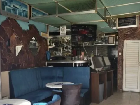 Rent, office space, 36m², Centar, Bijelo Polje - image 6