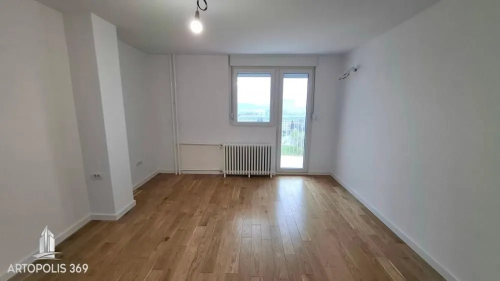 Prodaja, četvorosoban stan, 95m², Novi Beograd Blok 37, Novi Beograd Sve Podlokacije