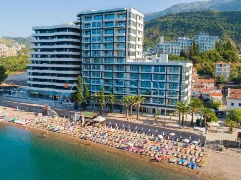 Prodaja, dvosoban stan, 110m², Rafailovići, Budva