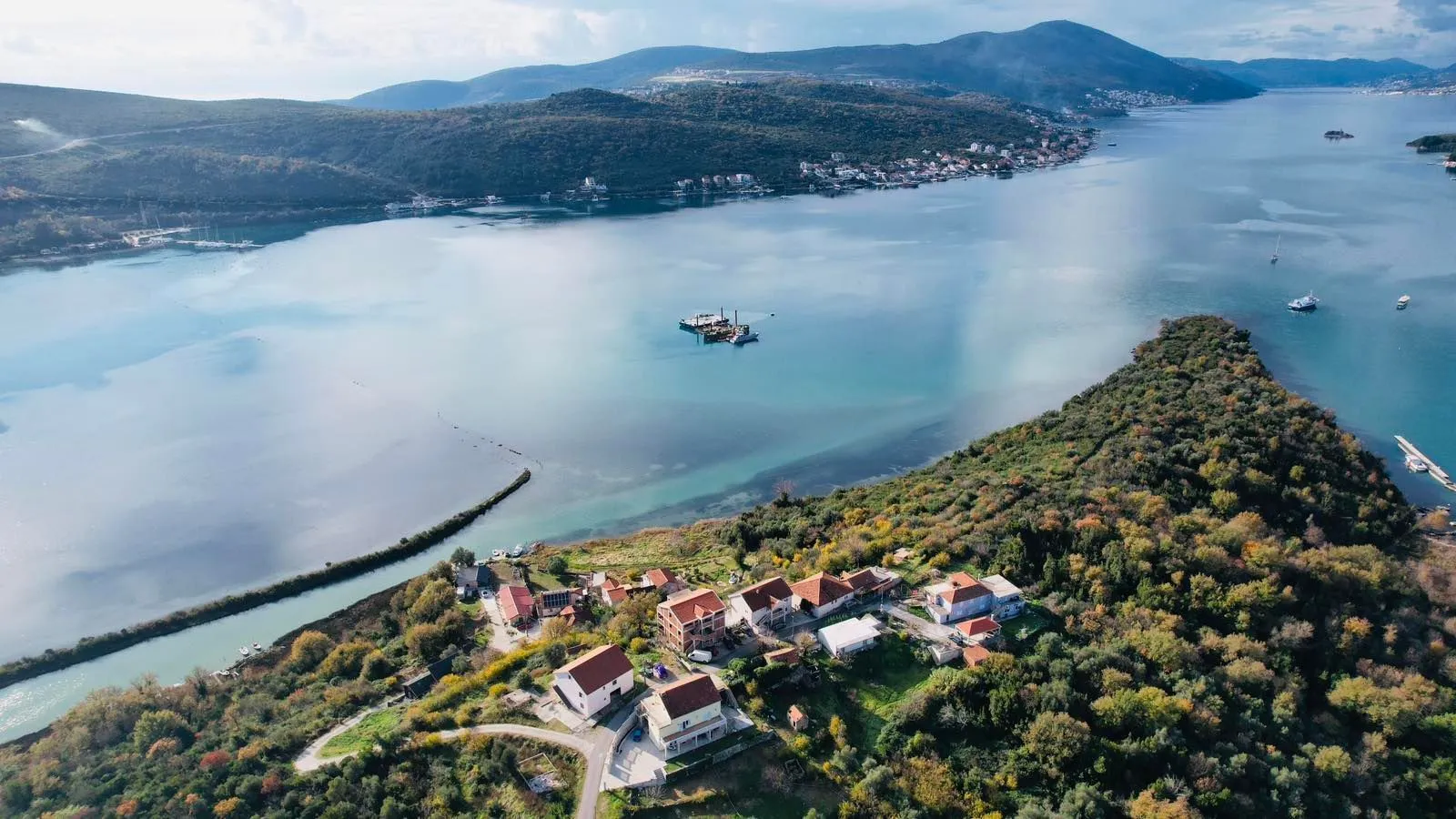 Prodaja, plac, 3789m², Tivat, Crna Gora
